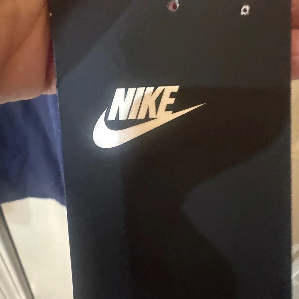 Nike  Blue Fresco nwt Graphic Tee‎ with Multicolor Design XXL